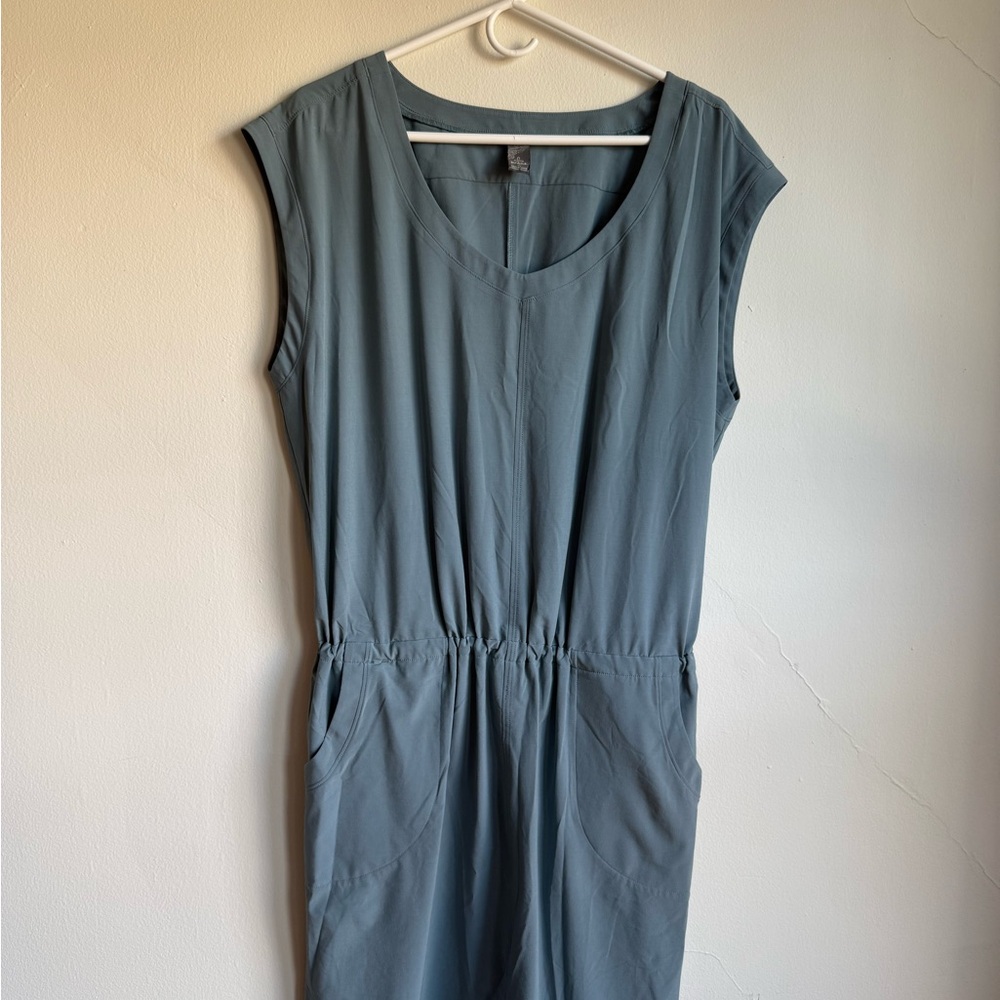 prAna Women’s Athleisure Blue Sleeveless Dress with Sinched Waist and Pockets